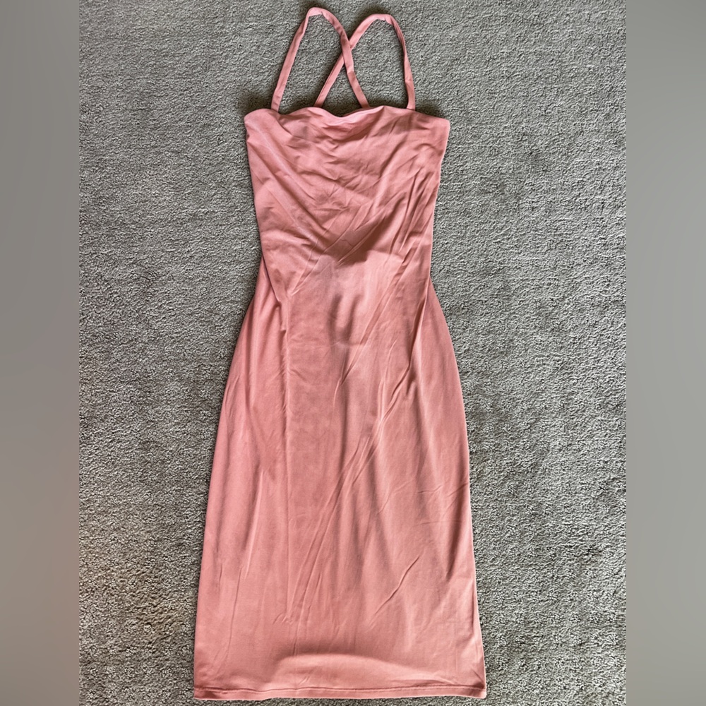 Forever 21 Pink Ruched Sheath Dress